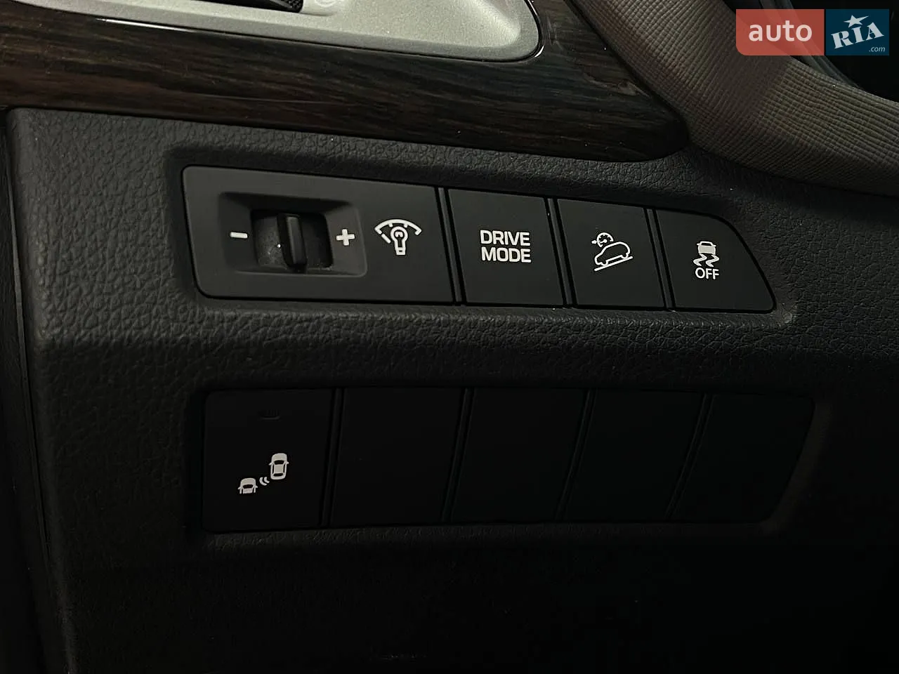 2016 Hyundai Santa Fe - мініатюра 26
