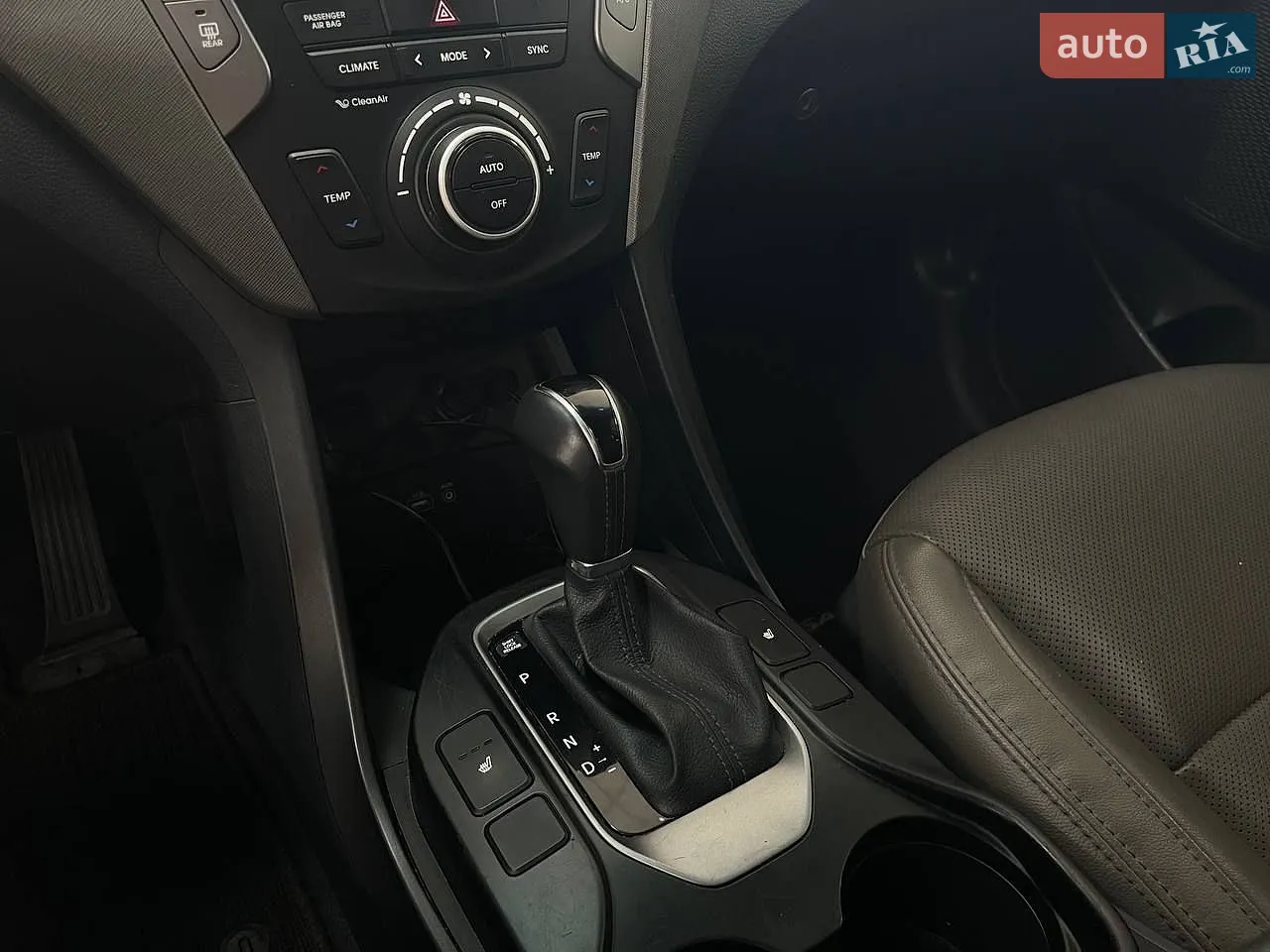 2016 Hyundai Santa Fe - мініатюра 33
