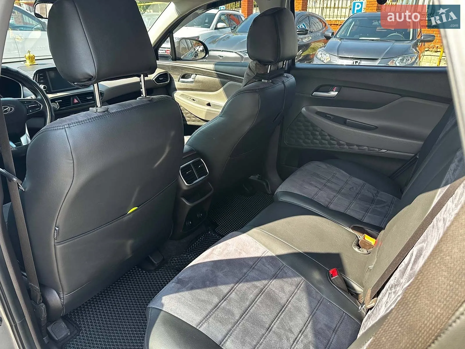 2019 Hyundai Santa Fe - мініатюра 26