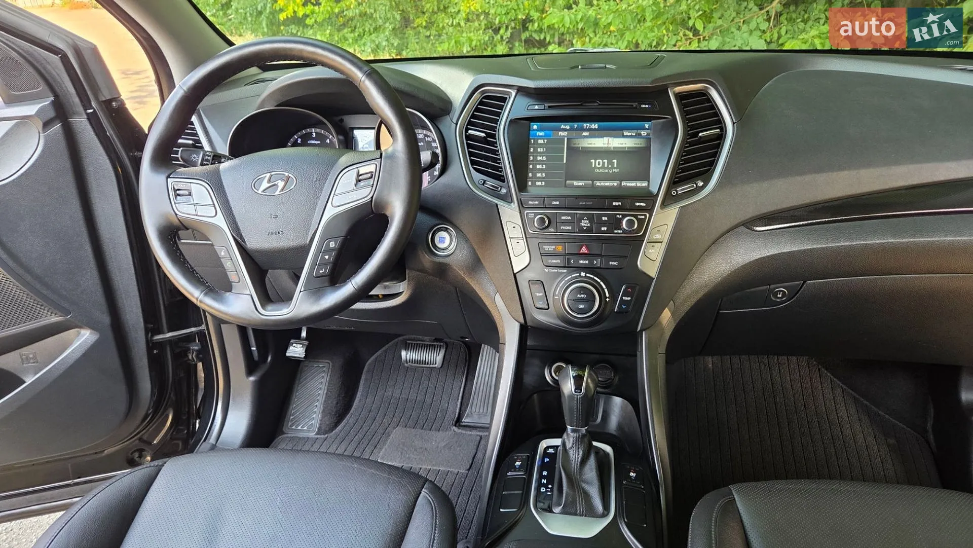 2016 Hyundai Santa Fe - мініатюра 18