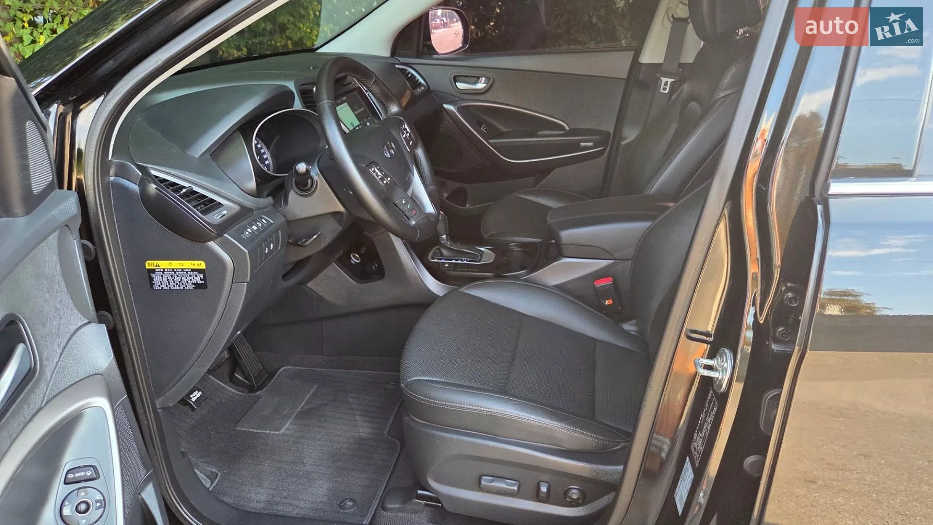 2016 Hyundai Santa Fe - мініатюра 29