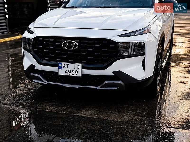Hyundai Santa FE