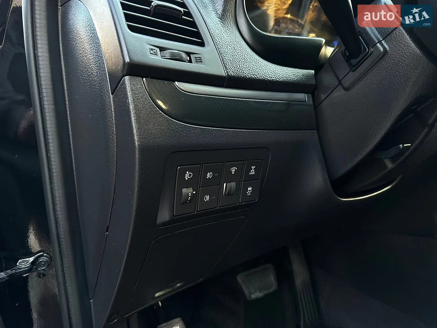 2010 Hyundai Santa Fe - мініатюра 36