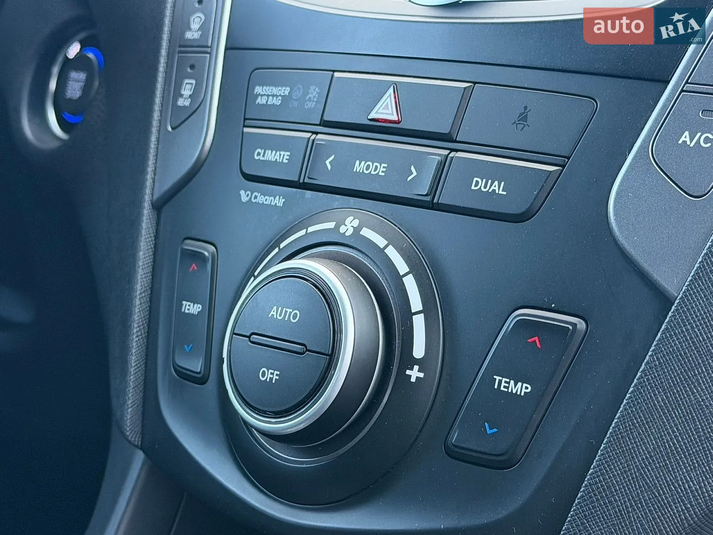 2014 Hyundai Santa Fe - мініатюра 48
