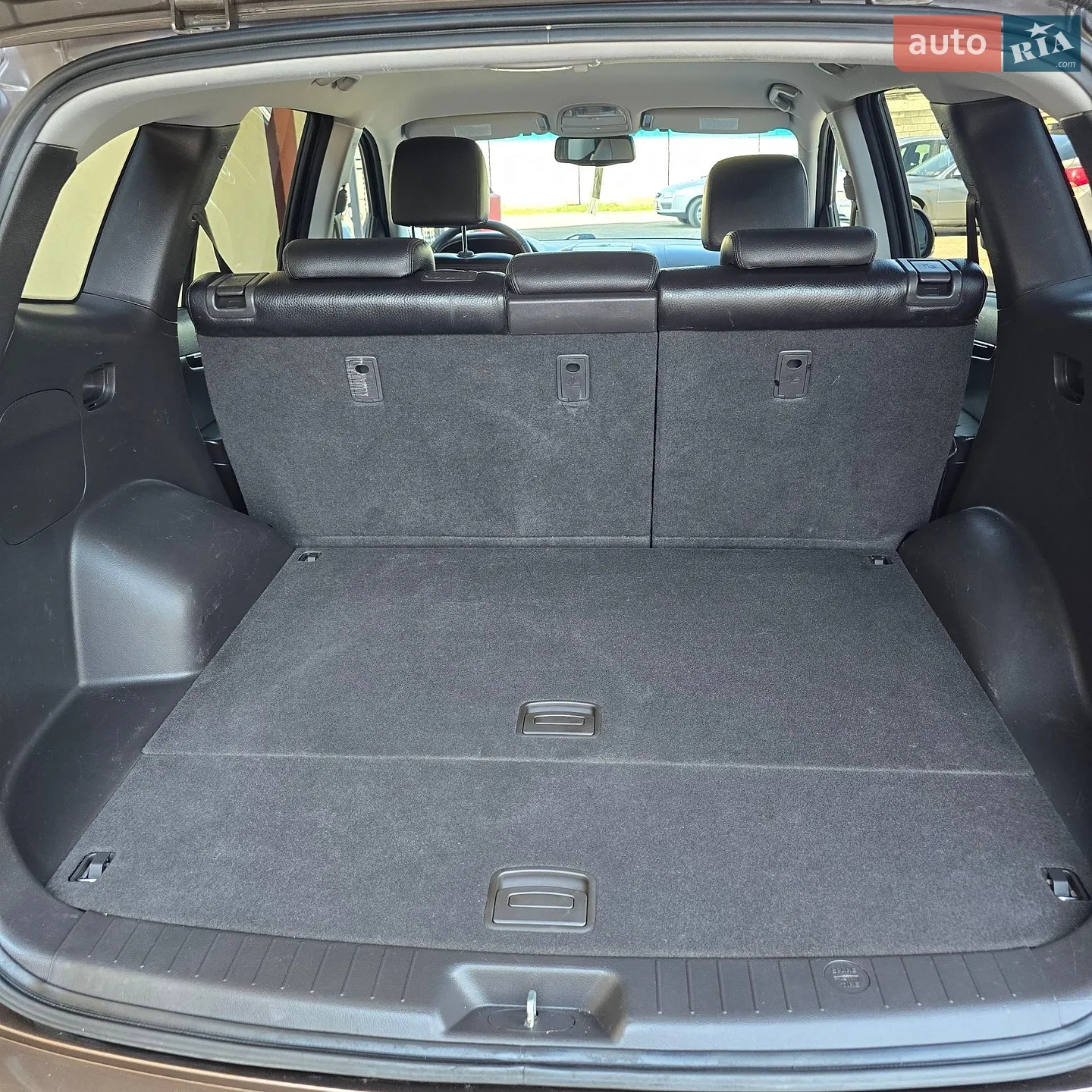 2010 Hyundai Santa Fe - мініатюра 22