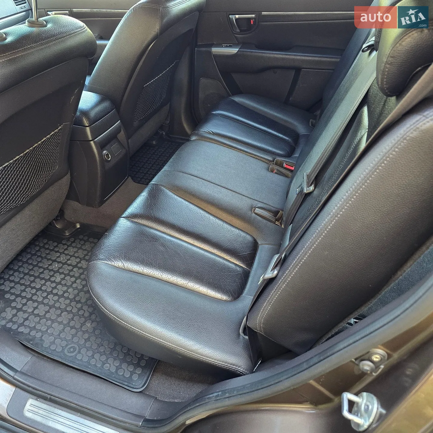 2010 Hyundai Santa Fe - мініатюра 33