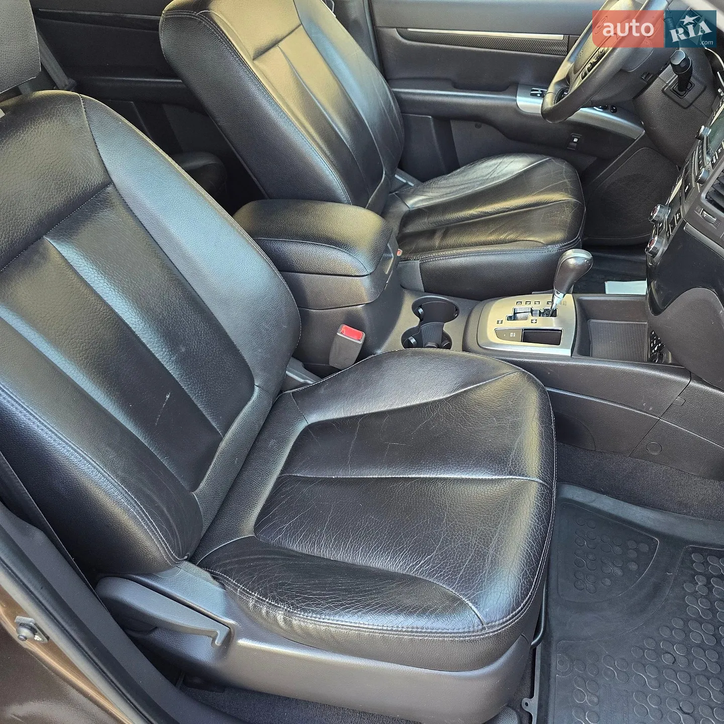 2010 Hyundai Santa Fe - мініатюра 43
