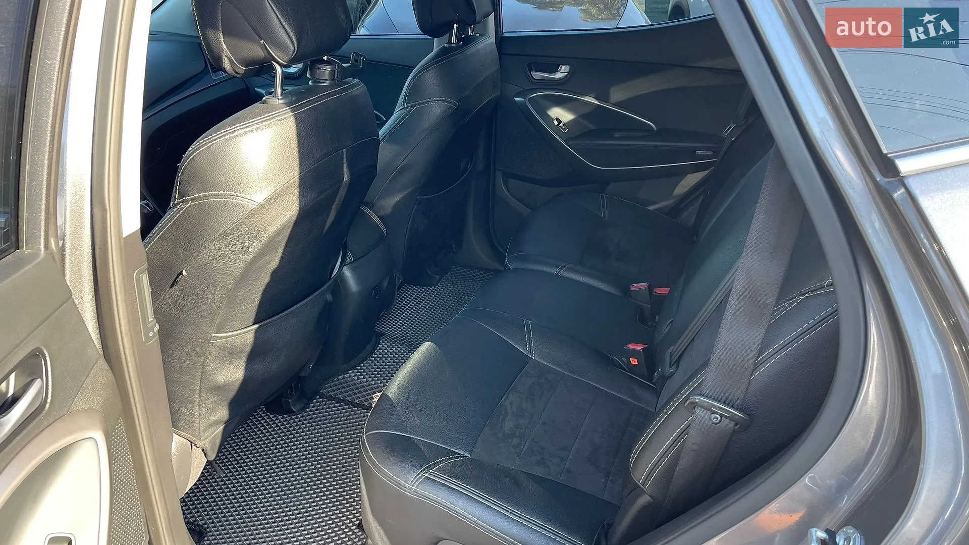 2014 Hyundai Santa Fe - мініатюра 9