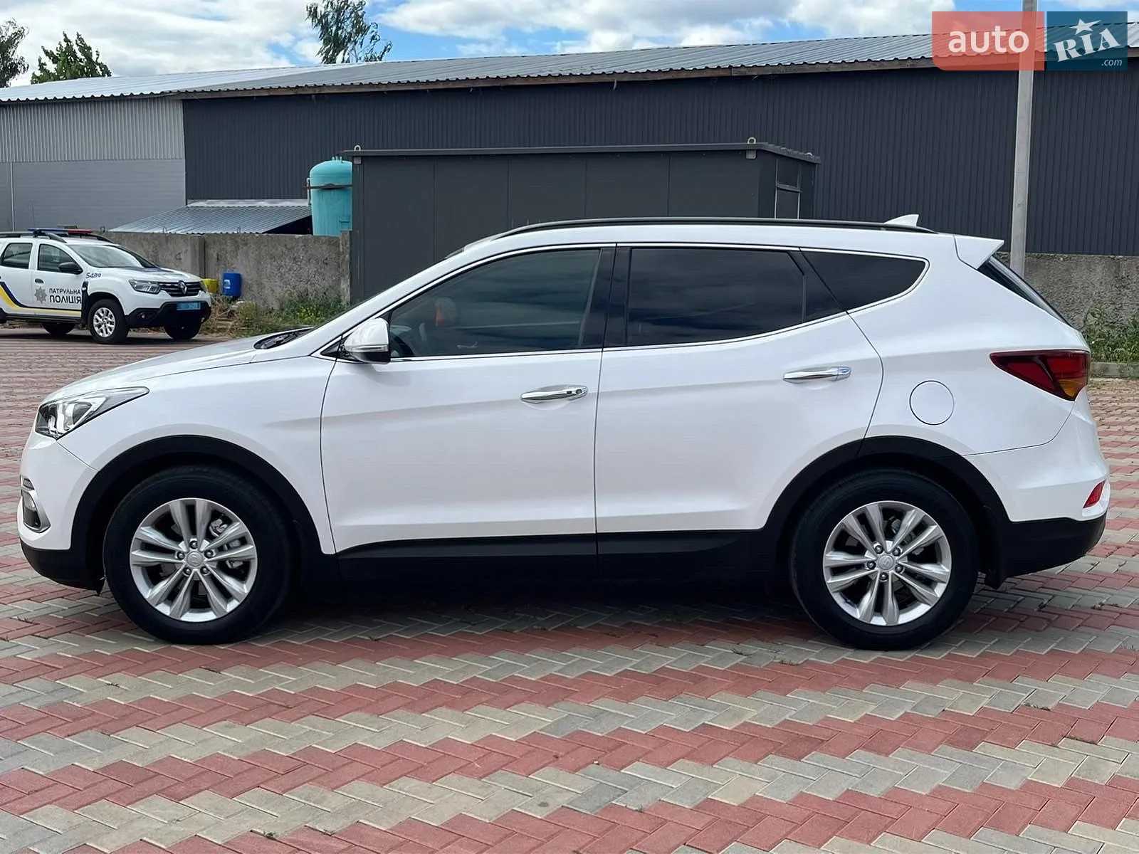 2017 Hyundai Santa Fe - мініатюра 13