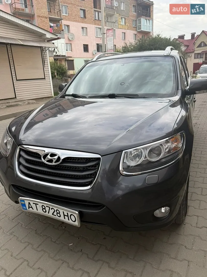 2010 Hyundai Santa Fe - мініатюра 9