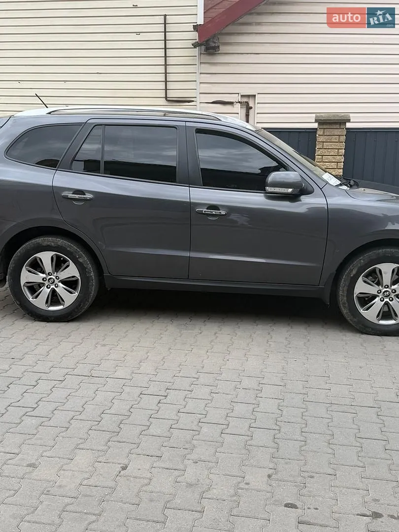 2010 Hyundai Santa Fe - мініатюра 10