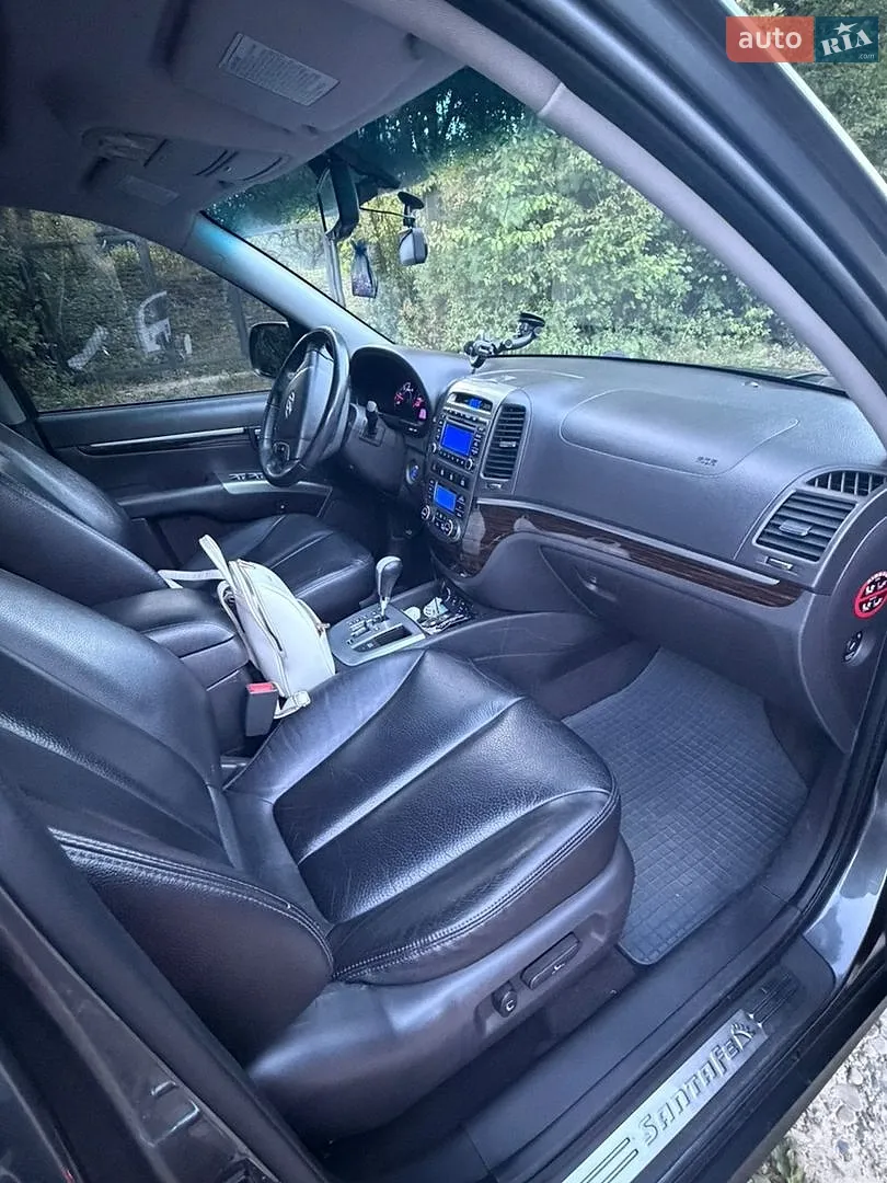 2010 Hyundai Santa Fe - мініатюра 12