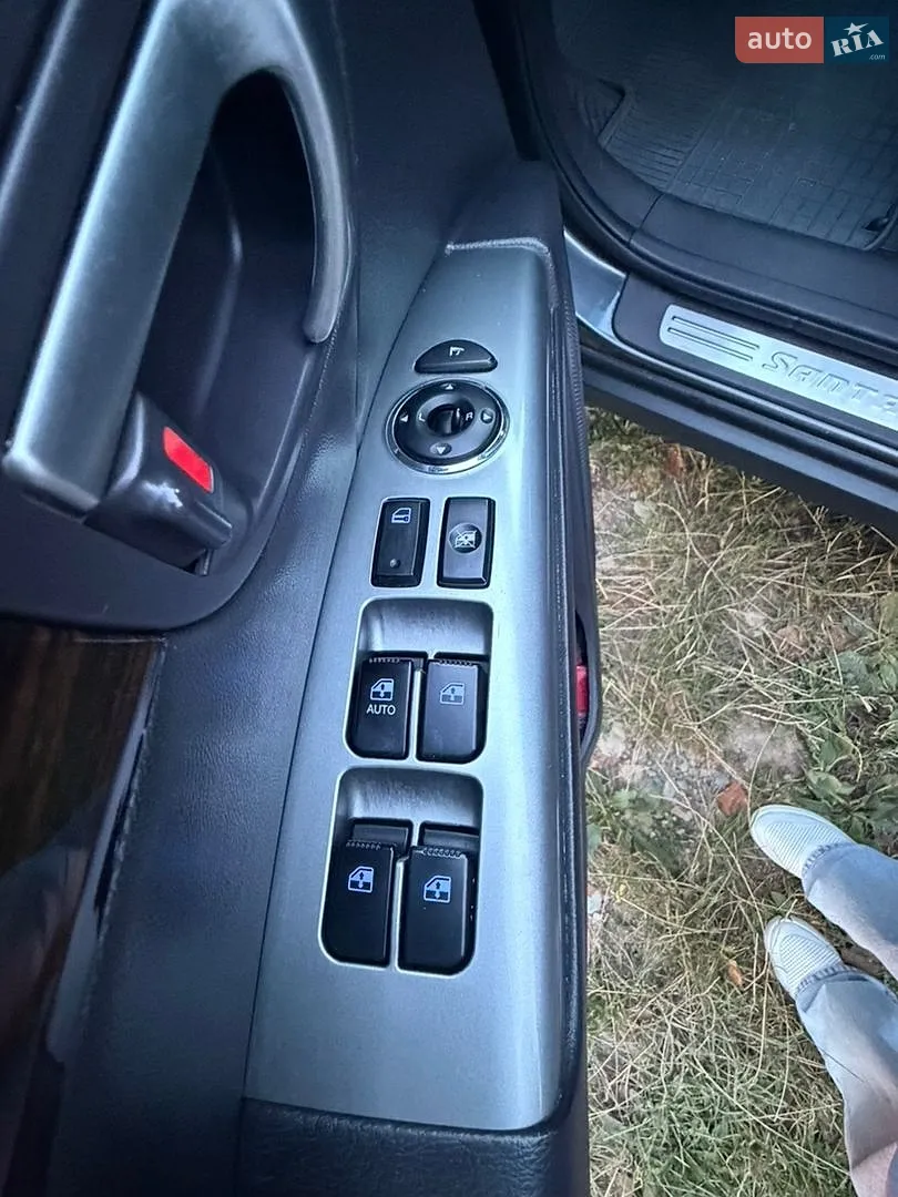 2010 Hyundai Santa Fe - мініатюра 13