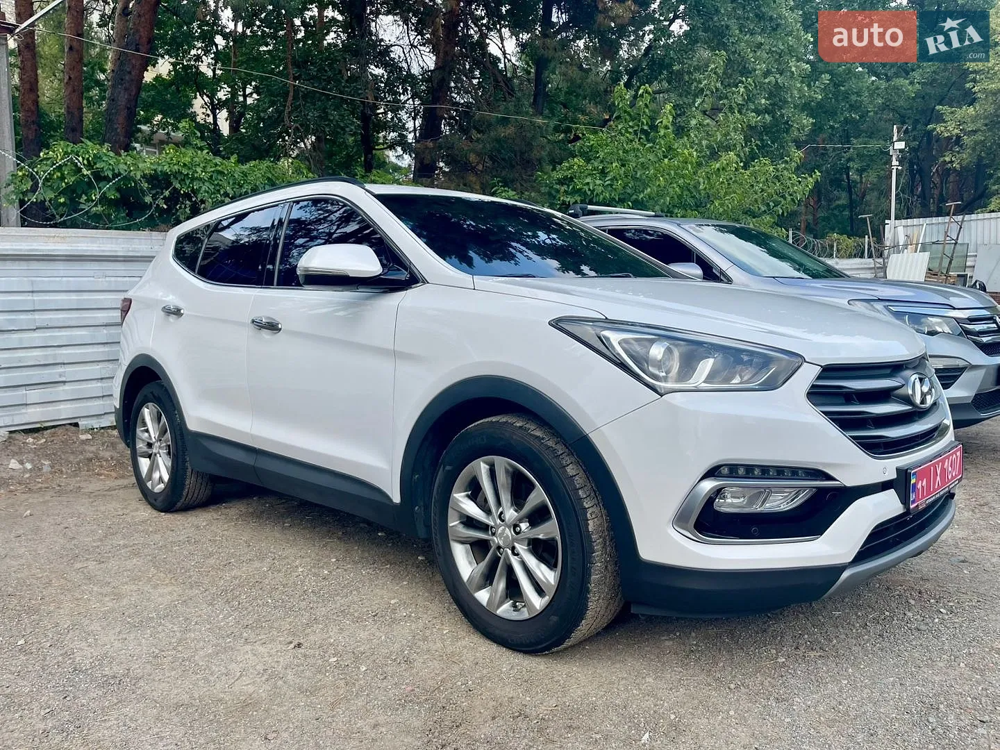 2017 Hyundai Santa Fe - фото 1