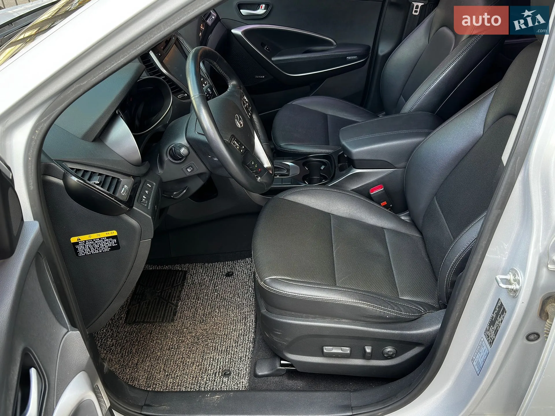 2013 Hyundai Santa Fe - мініатюра 32