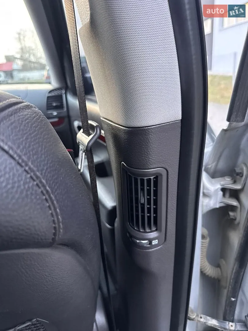2012 Hyundai Santa Fe - мініатюра 43