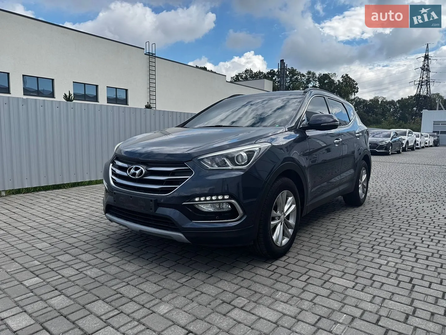 2017 Hyundai Santa Fe - фото 1