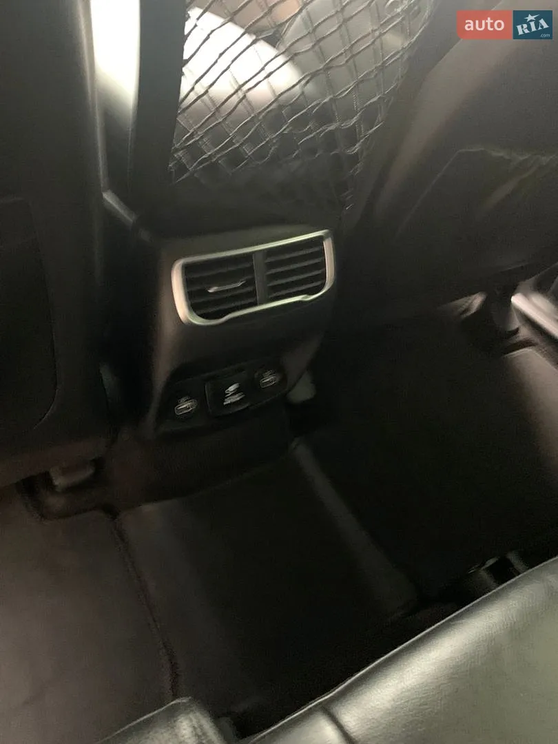 2020 Hyundai Santa Fe - мініатюра 12