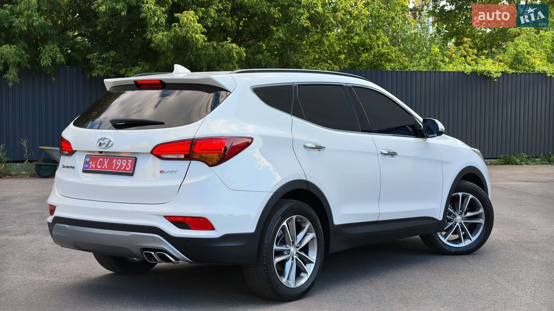 2016 Hyundai Santa Fe - мініатюра 28