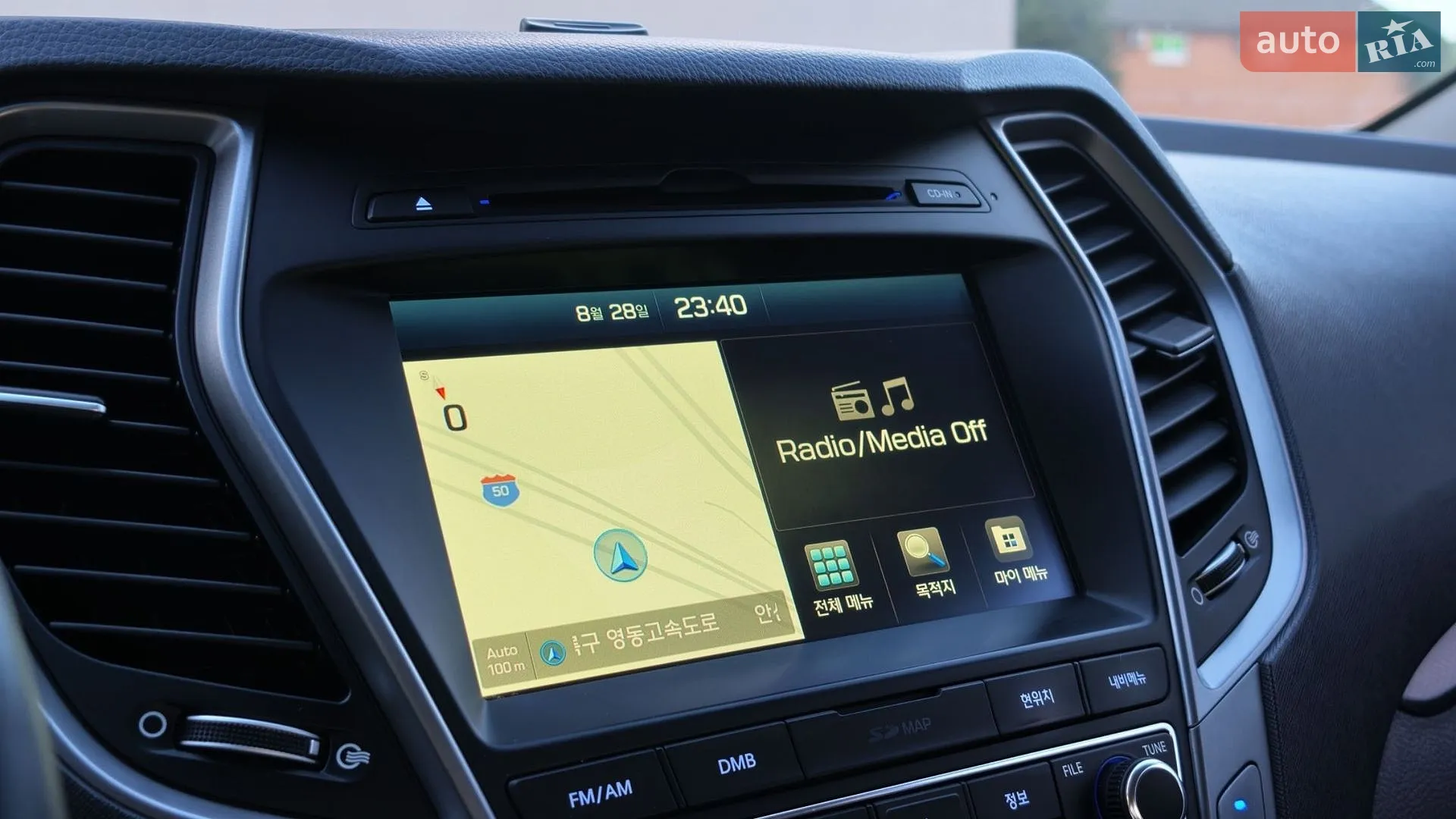 2016 Hyundai Santa Fe - мініатюра 51