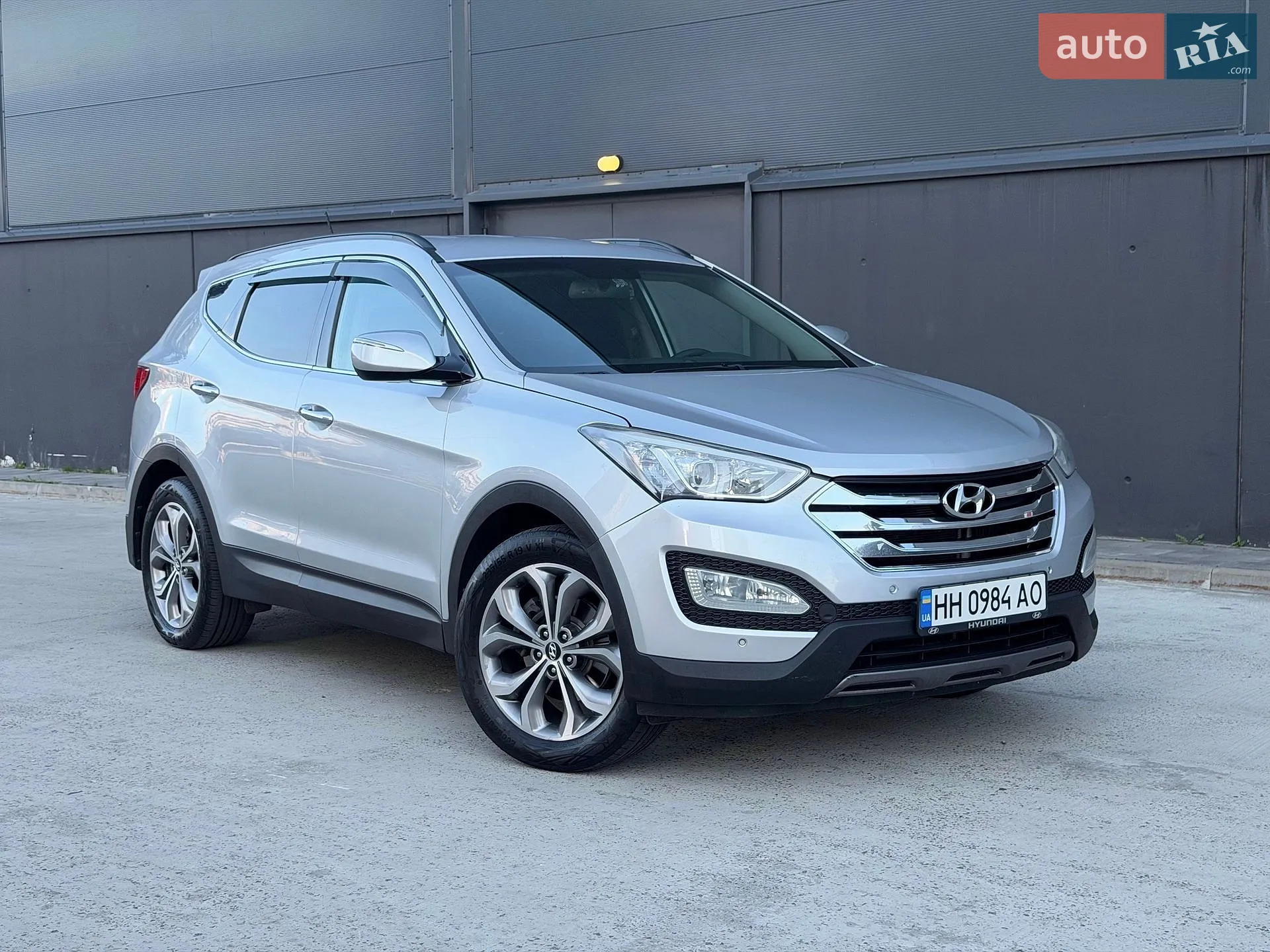 2012 Hyundai Santa Fe - мініатюра 2