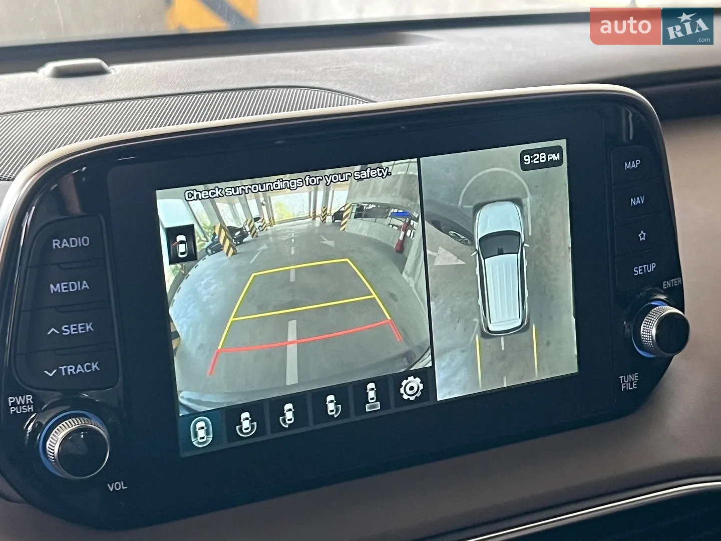 2018 Hyundai Santa Fe - мініатюра 31