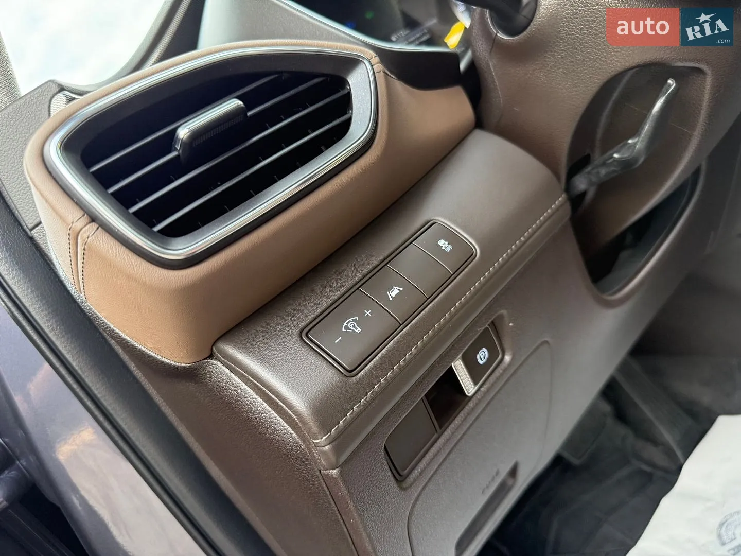 2020 Hyundai Santa Fe - мініатюра 33