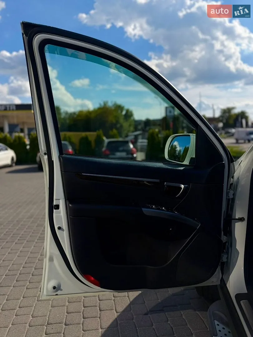 2012 Hyundai Santa Fe - мініатюра 34