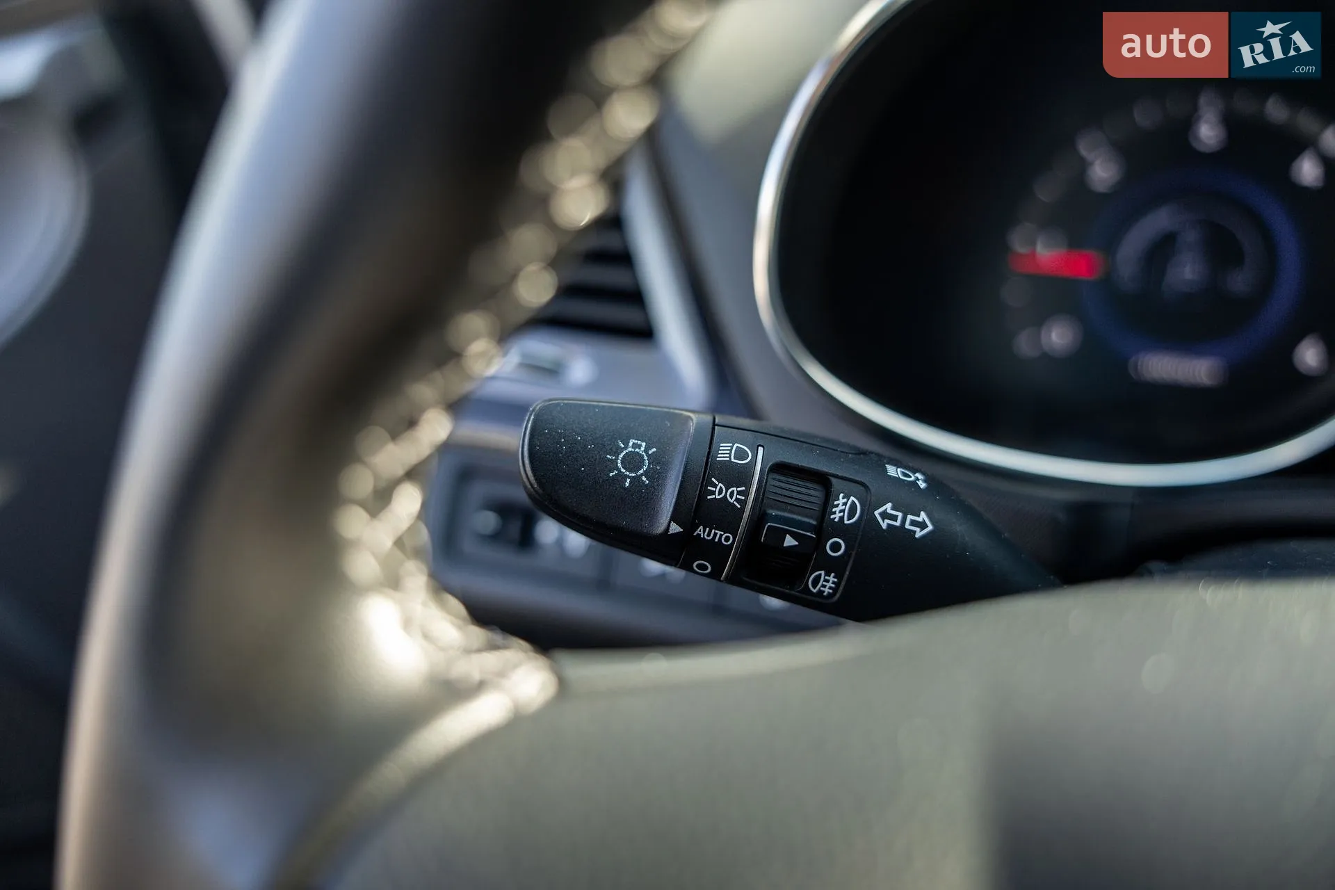 2013 Hyundai Santa Fe - мініатюра 34