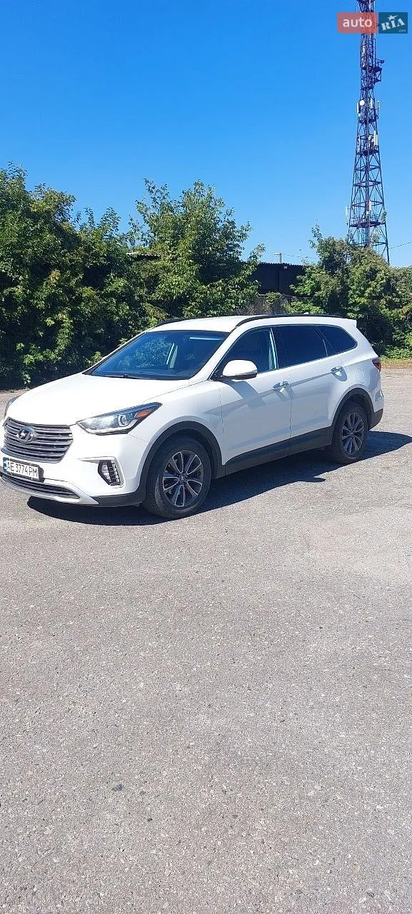 2017 Hyundai Santa Fe - мініатюра 4