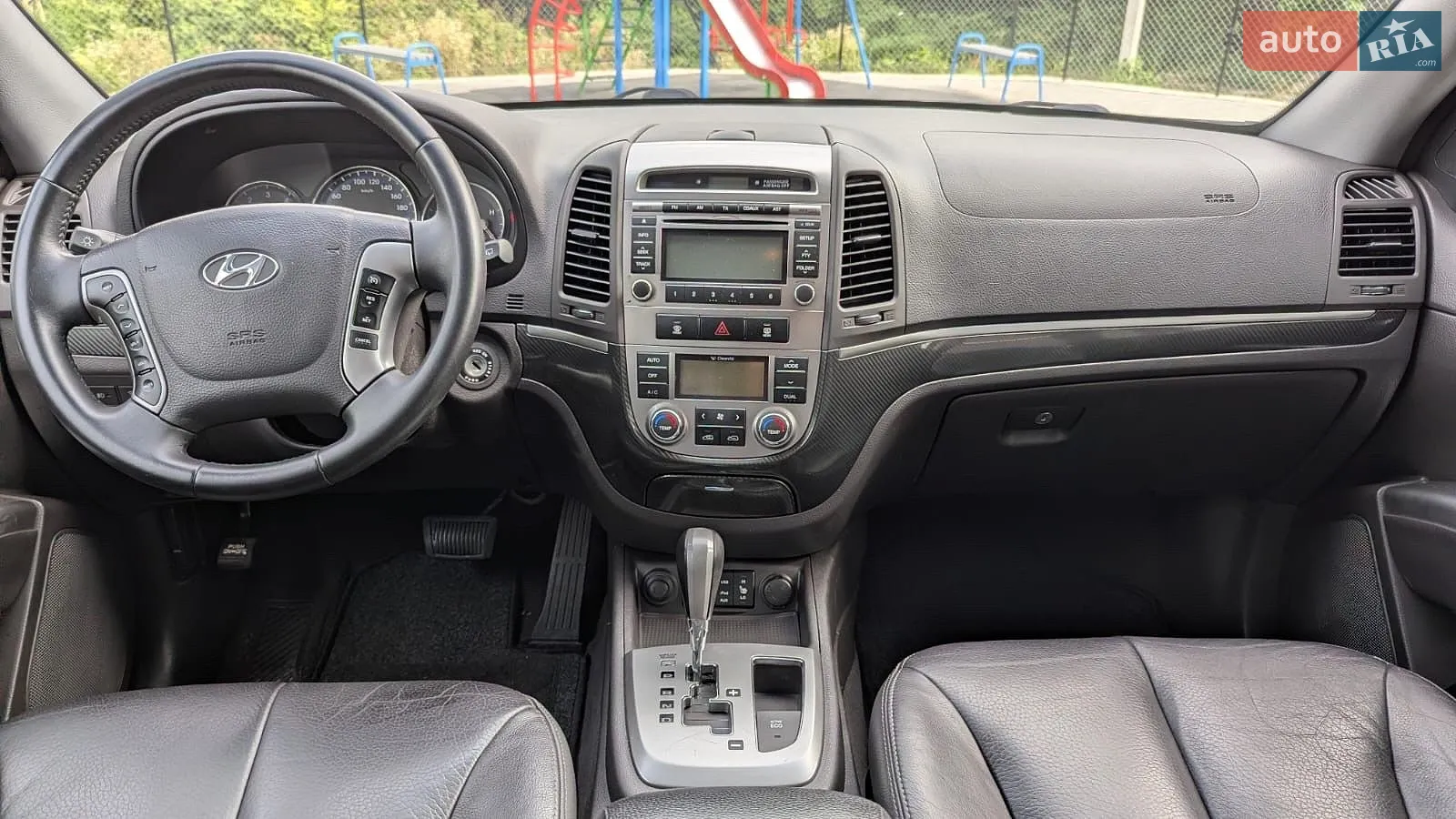 2011 Hyundai Santa Fe - мініатюра 34