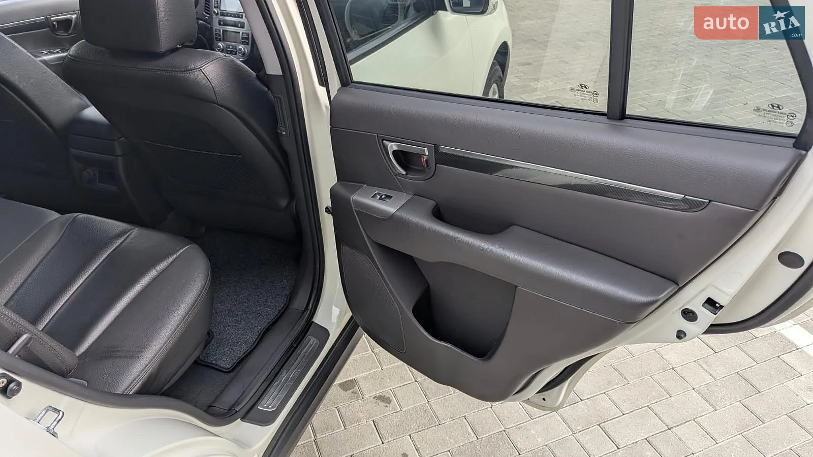 2011 Hyundai Santa Fe - мініатюра 45