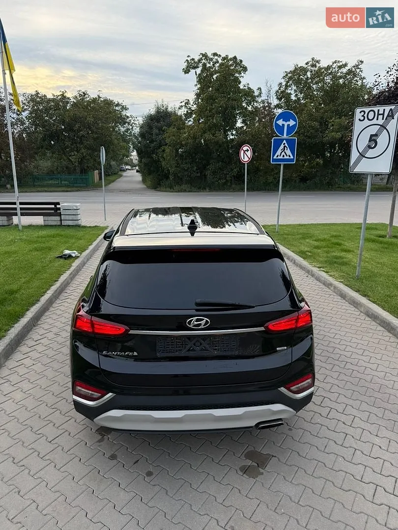 2019 Hyundai Santa Fe - мініатюра 23