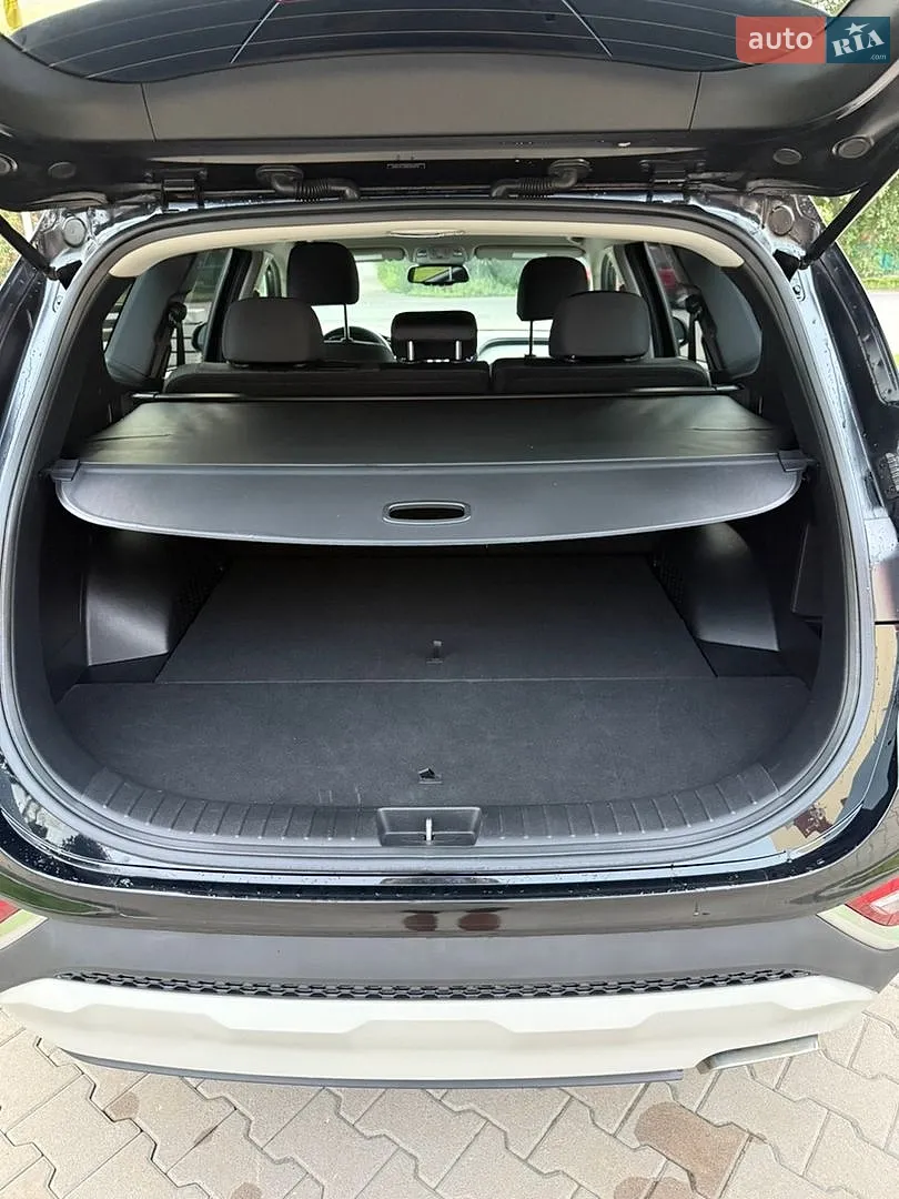 2019 Hyundai Santa Fe - мініатюра 26