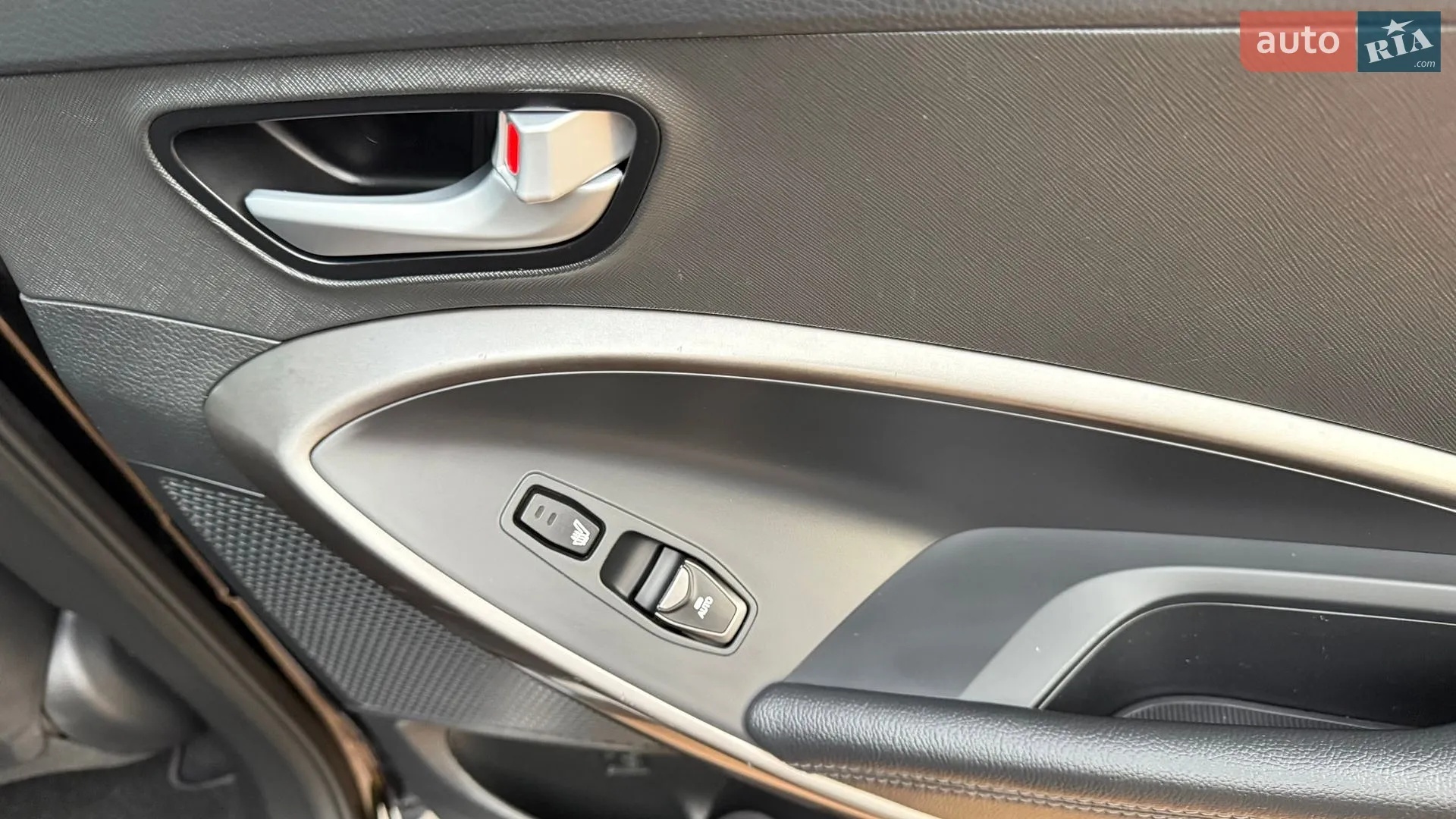 2016 Hyundai Santa Fe - мініатюра 54