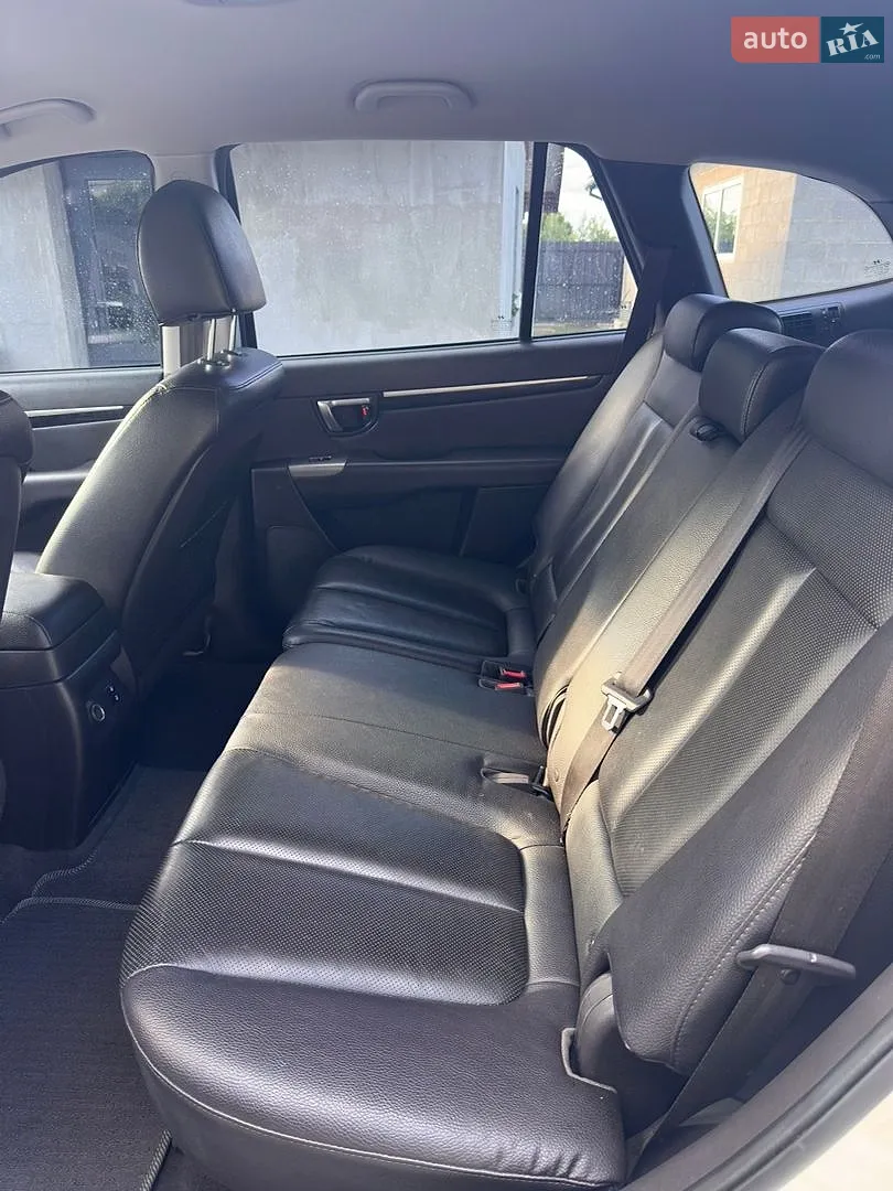 2011 Hyundai Santa Fe - мініатюра 17