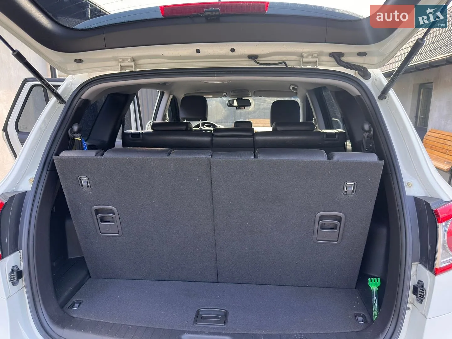 2011 Hyundai Santa Fe - мініатюра 19