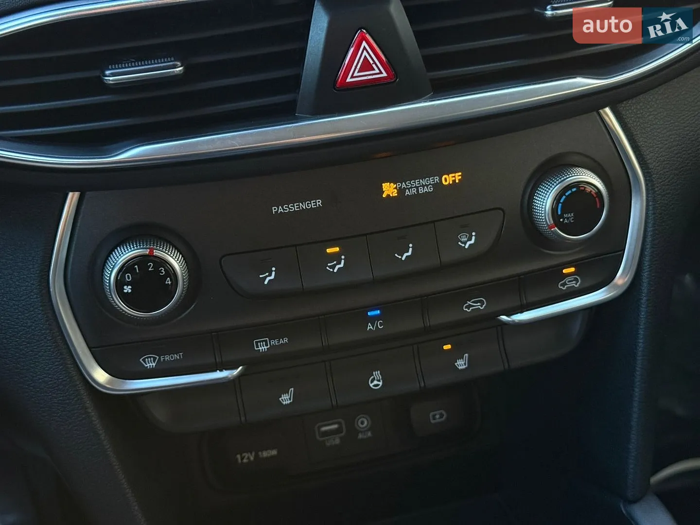2018 Hyundai Santa Fe - мініатюра 37