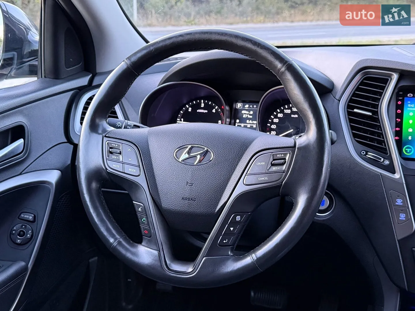 2016 Hyundai Santa Fe - мініатюра 3