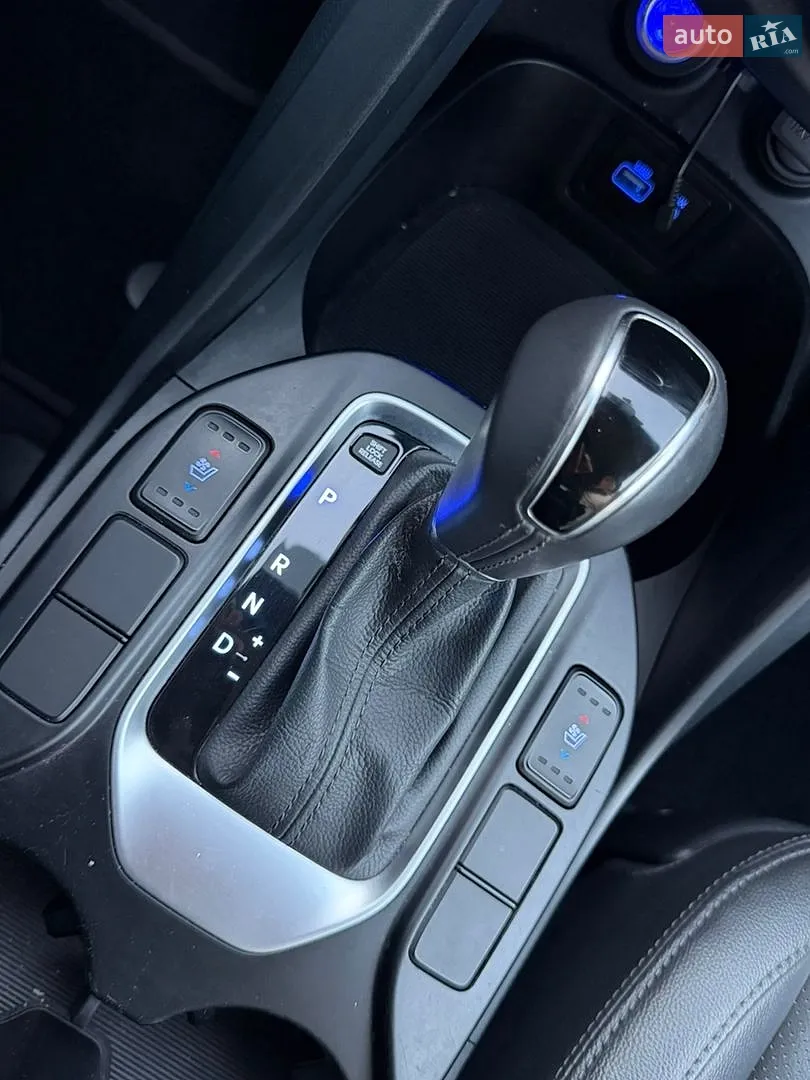 2016 Hyundai Santa Fe - мініатюра 31