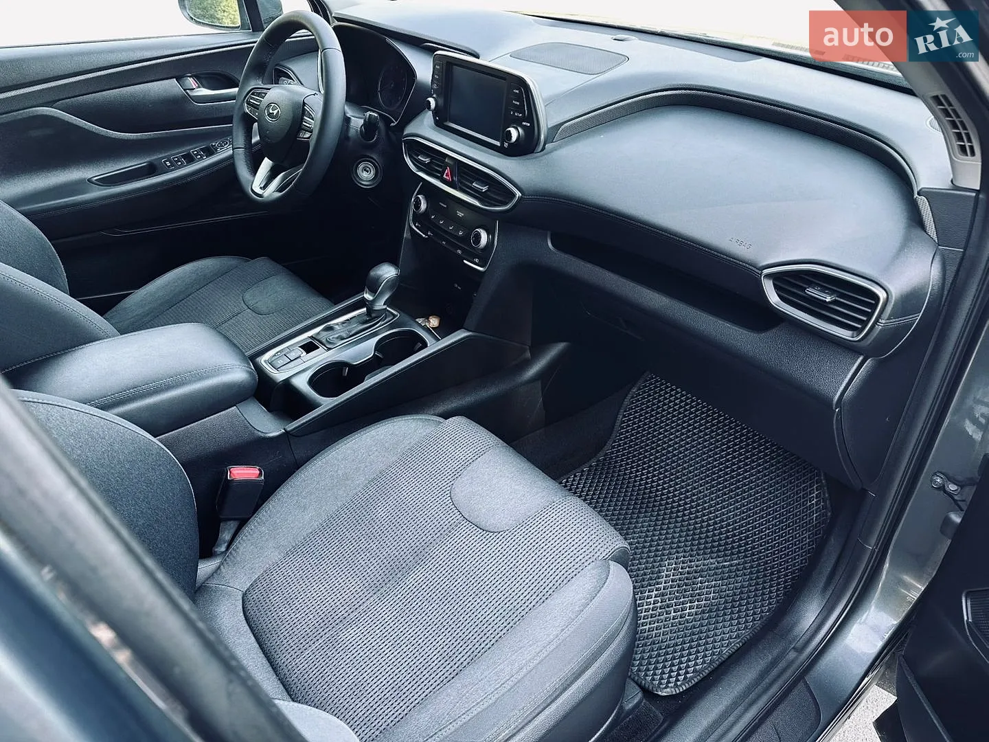 2018 Hyundai Santa Fe - мініатюра 21