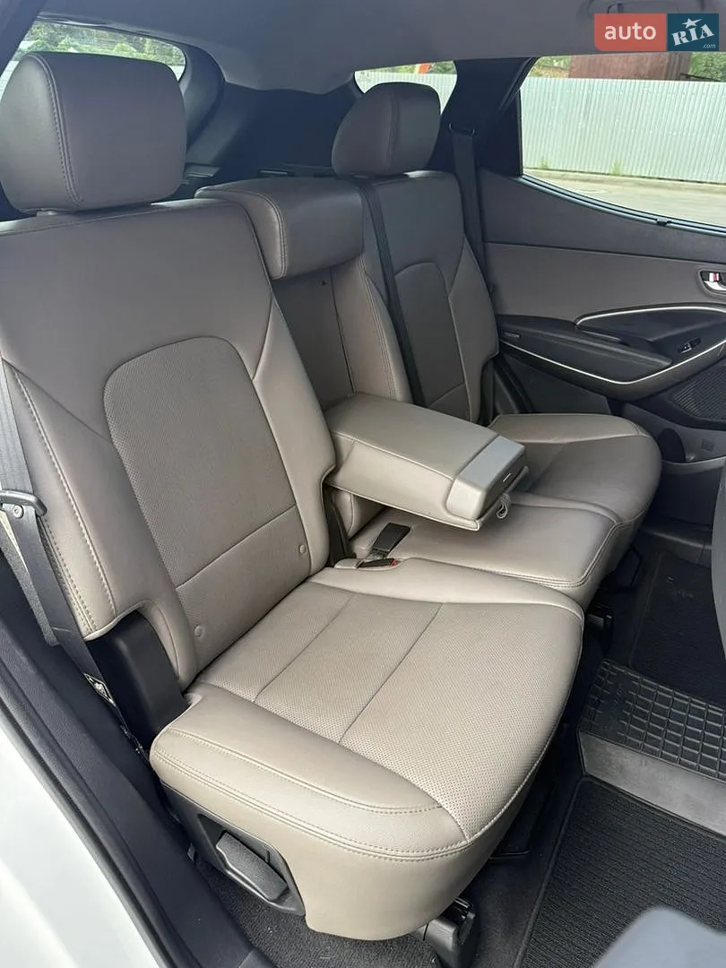 2016 Hyundai Santa Fe - мініатюра 39
