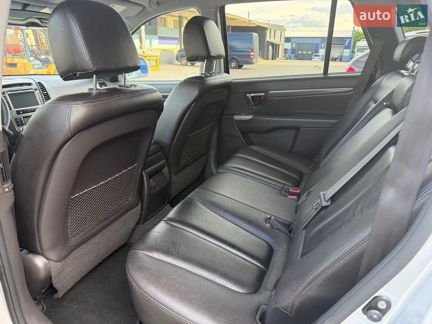 2011 Hyundai Santa Fe - мініатюра 35