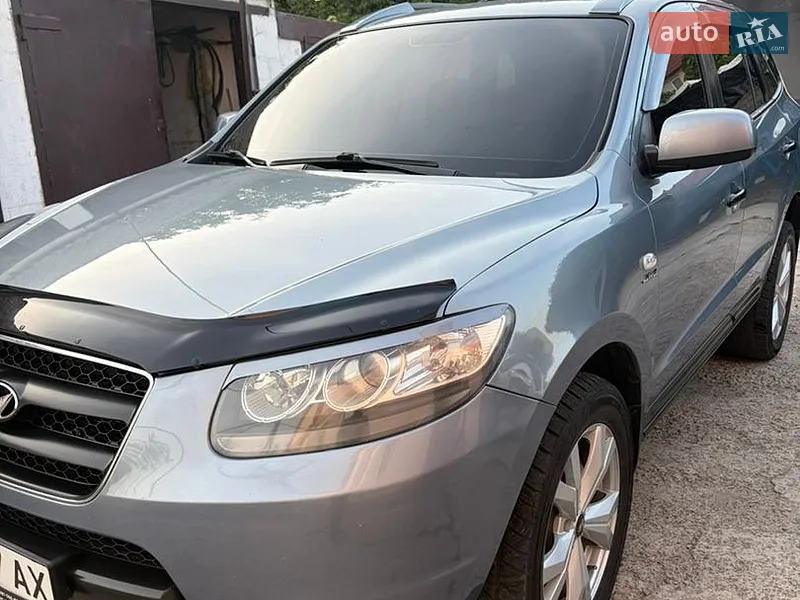Hyundai Santa FE