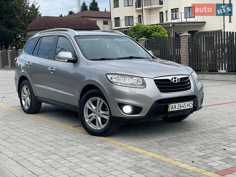 Hyundai Santa FE