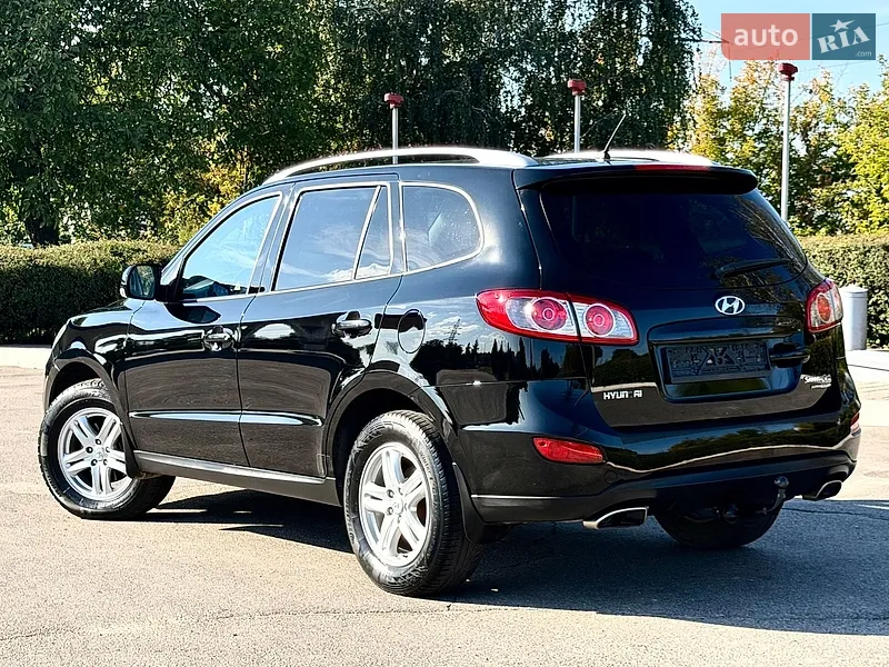 Hyundai Santa FE