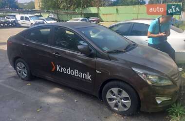 Седан Hyundai Solaris 2015 в 