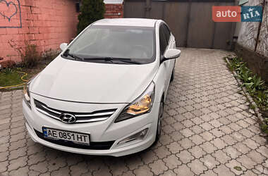 Седан Hyundai Solaris 2016 в 