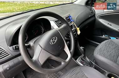 Седан Hyundai Solaris 2016 в 