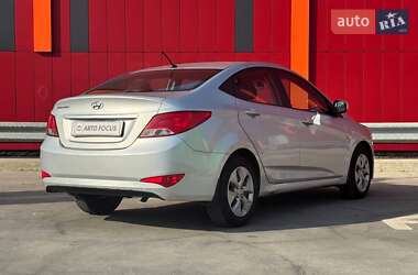 Седан Hyundai Solaris 2016 в 